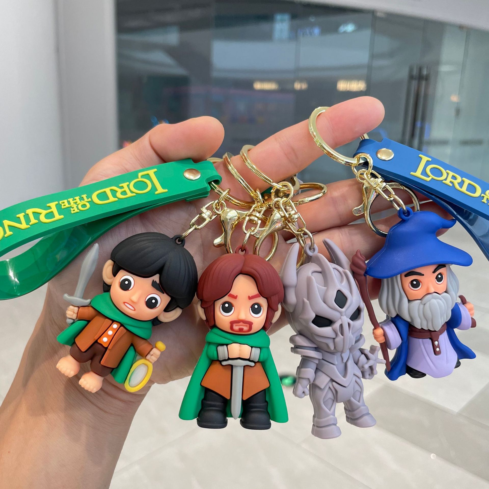 Car Accessories Xmas Gifts - Film Lord Rings portachiavi Anime Doll