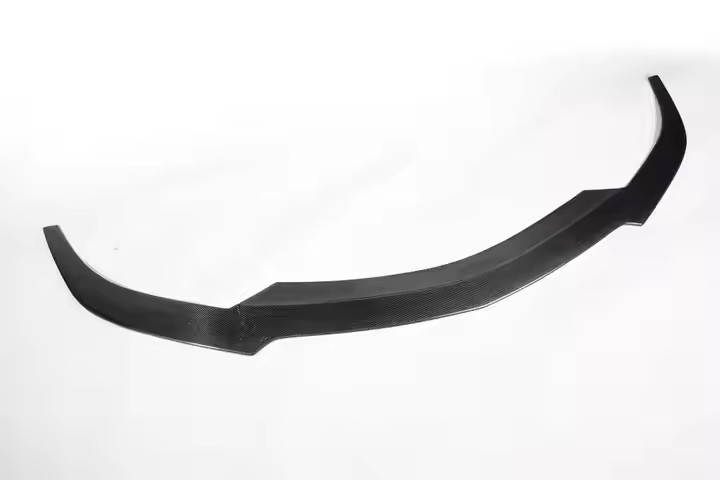 Accessori auto Kit corpo in pl - Car Accessories Lipa recensione e prezzo